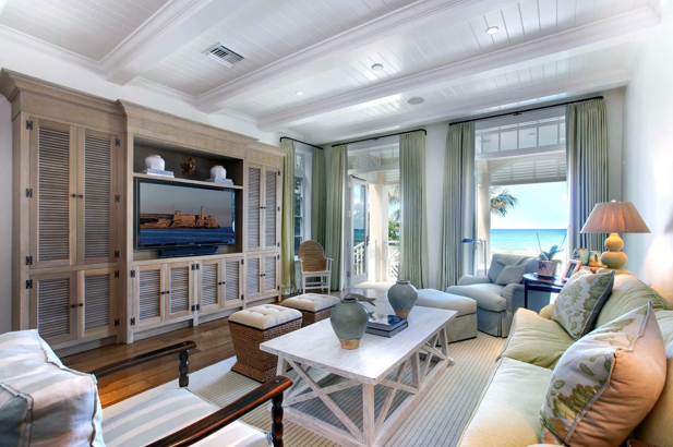 Coastal Retreat Living Room Design 