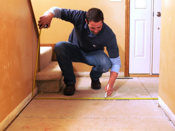 measure floor for moving