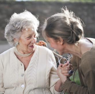 senior-mother-and-daughter