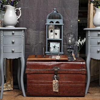 recycling and upcyling old furniture